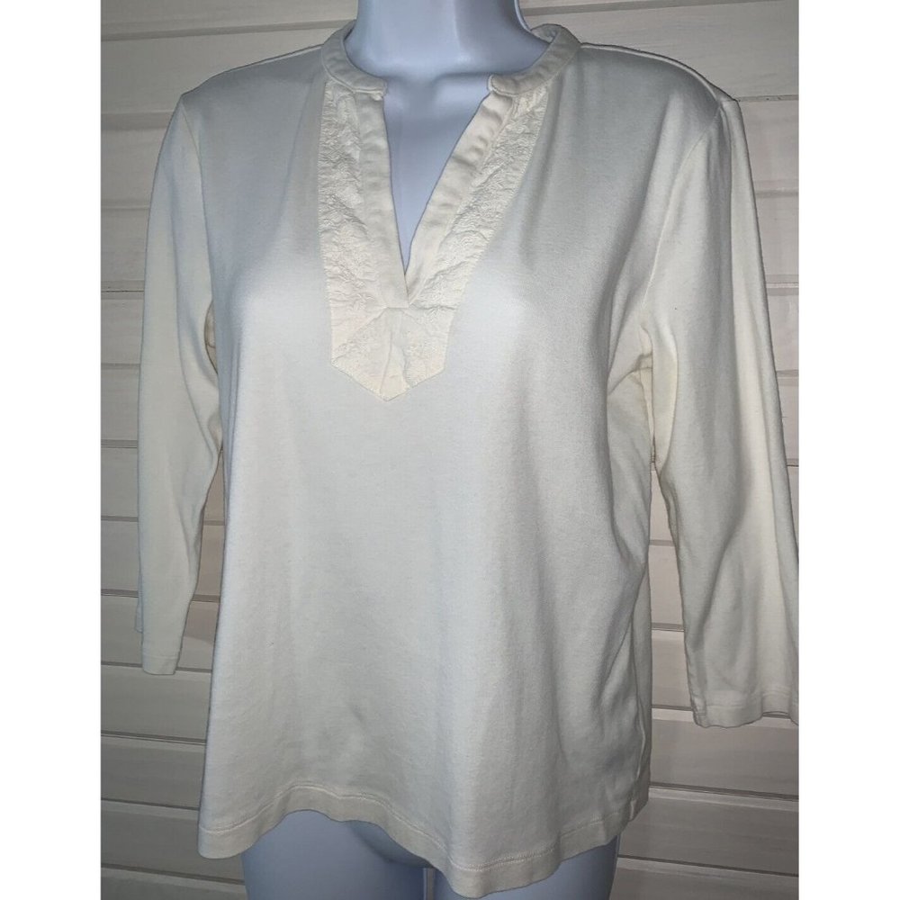 Ralph Lauren LRL Sz MEDIUM Knit Ivory Top Pullover Embroidered Split Neck EUC